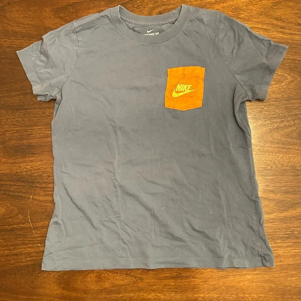 Nike Short Sleeve Gray Tee with Orange Accent